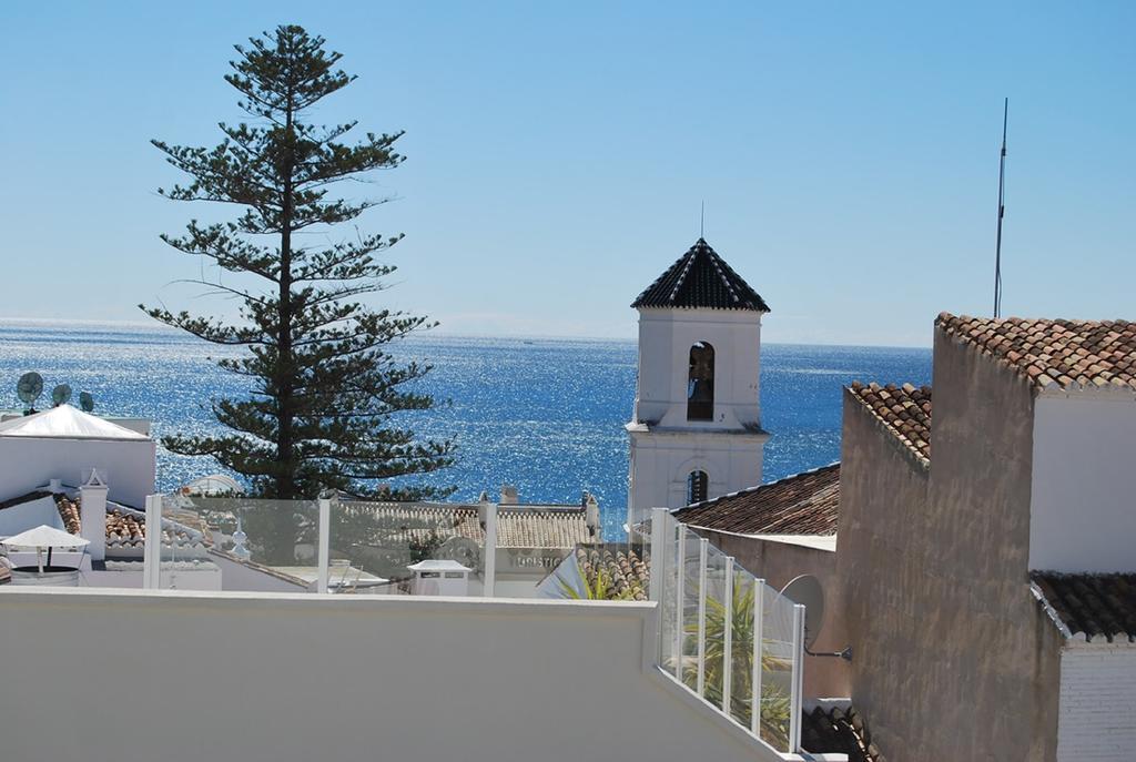 Apartamentos Plaza Nerja Εξωτερικό φωτογραφία