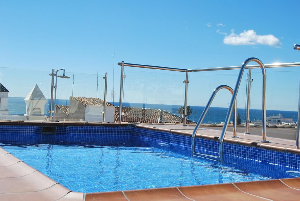 Apartamentos Plaza Nerja Εξωτερικό φωτογραφία