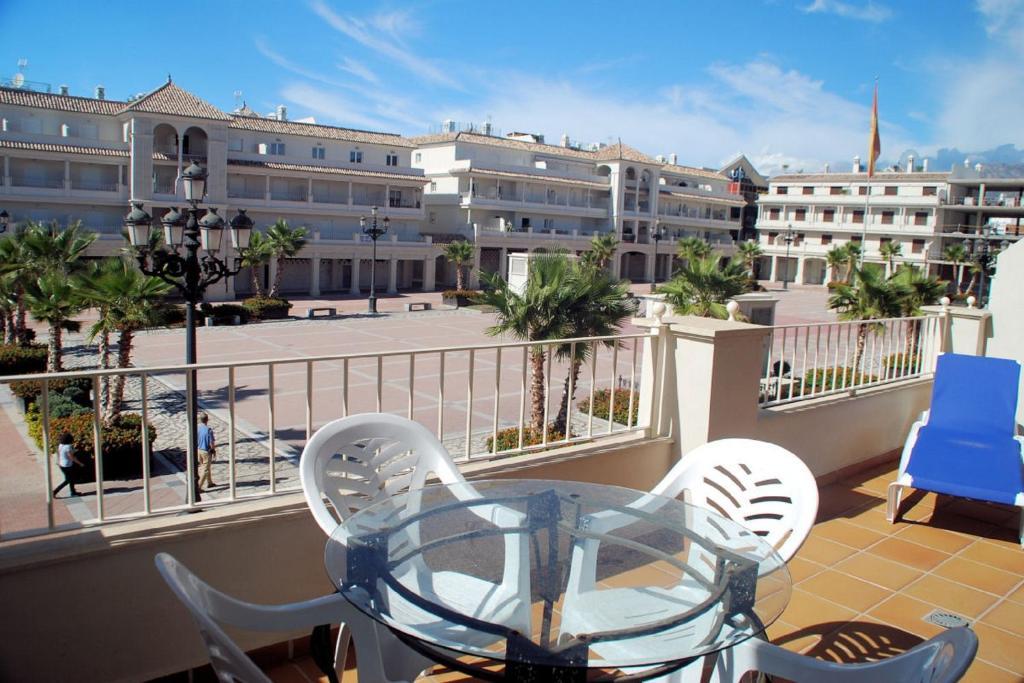 Apartamentos Plaza Nerja Δωμάτιο φωτογραφία